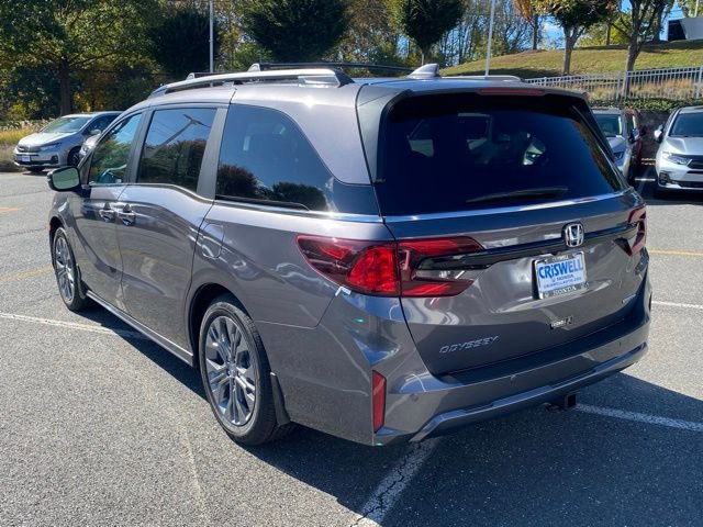 New 2026 Honda Odyssey Touring image 5