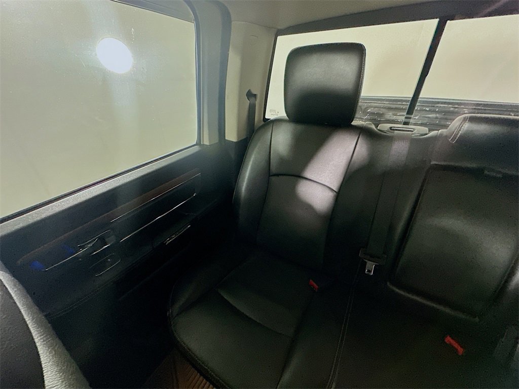 Used 2015 RAM 1500 Laramie image 12