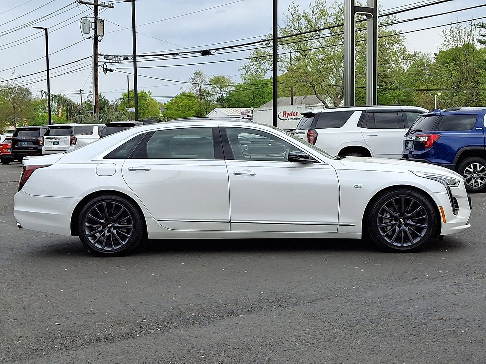 Certified 2020 Cadillac CT6 Luxury w/ LPO, Exterior Accent Package AWD/4WD image 26