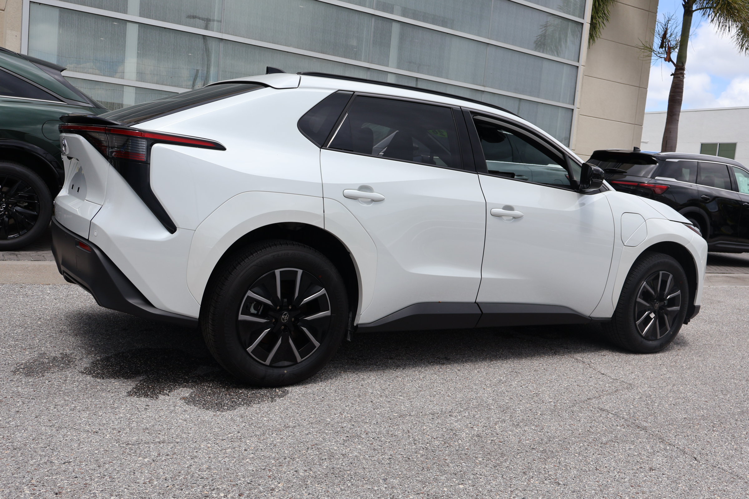 Used 2026 Toyota bZ FWD image 9