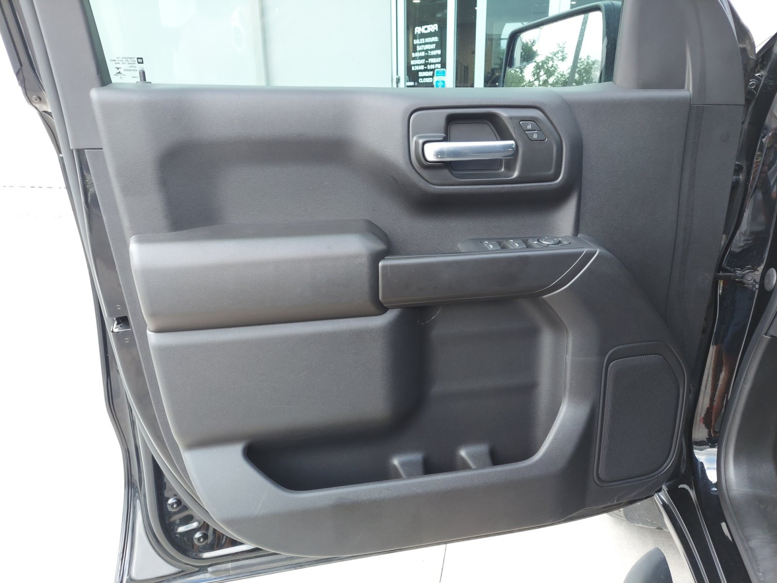 Used 2022 Chevrolet Silverado 1500 Custom Trail Boss w/ LPO, Dark Essentials Package AWD/4WD image 26
