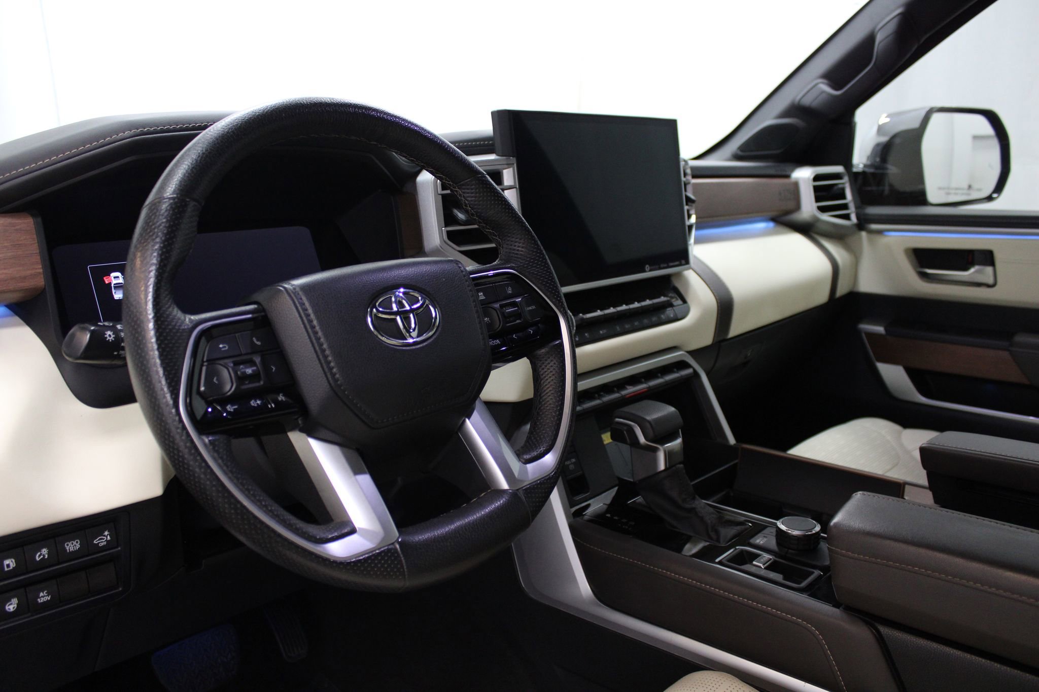 Used 2023 Toyota Tundra 1794 Edition AWD/4WD image 18