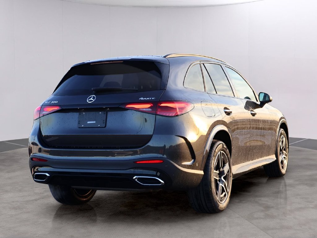 Used 2026 Mercedes-Benz GLC 300 4MATIC image 7