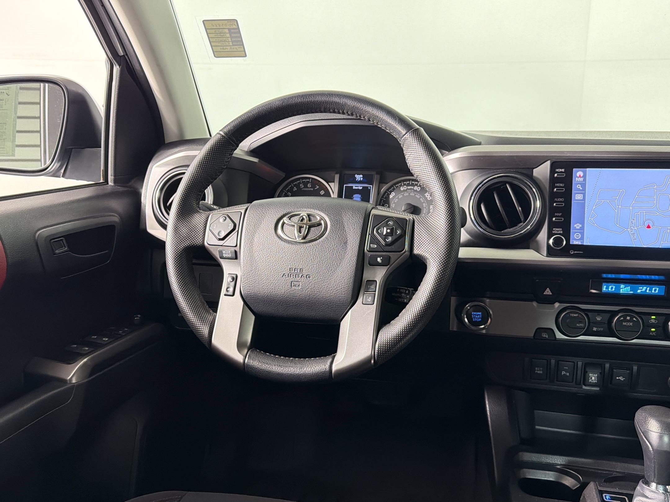 Used 2023 Toyota Tacoma SR5 RWD image 27
