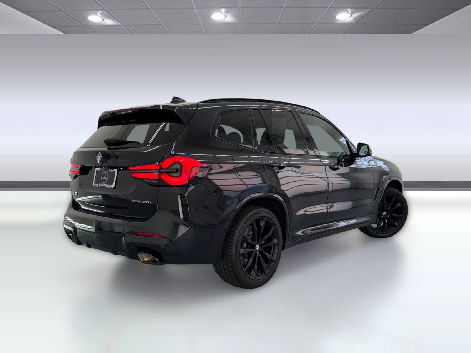 Used 2024 BMW X3 sDrive30i w/ M Sport Package RWD image 8