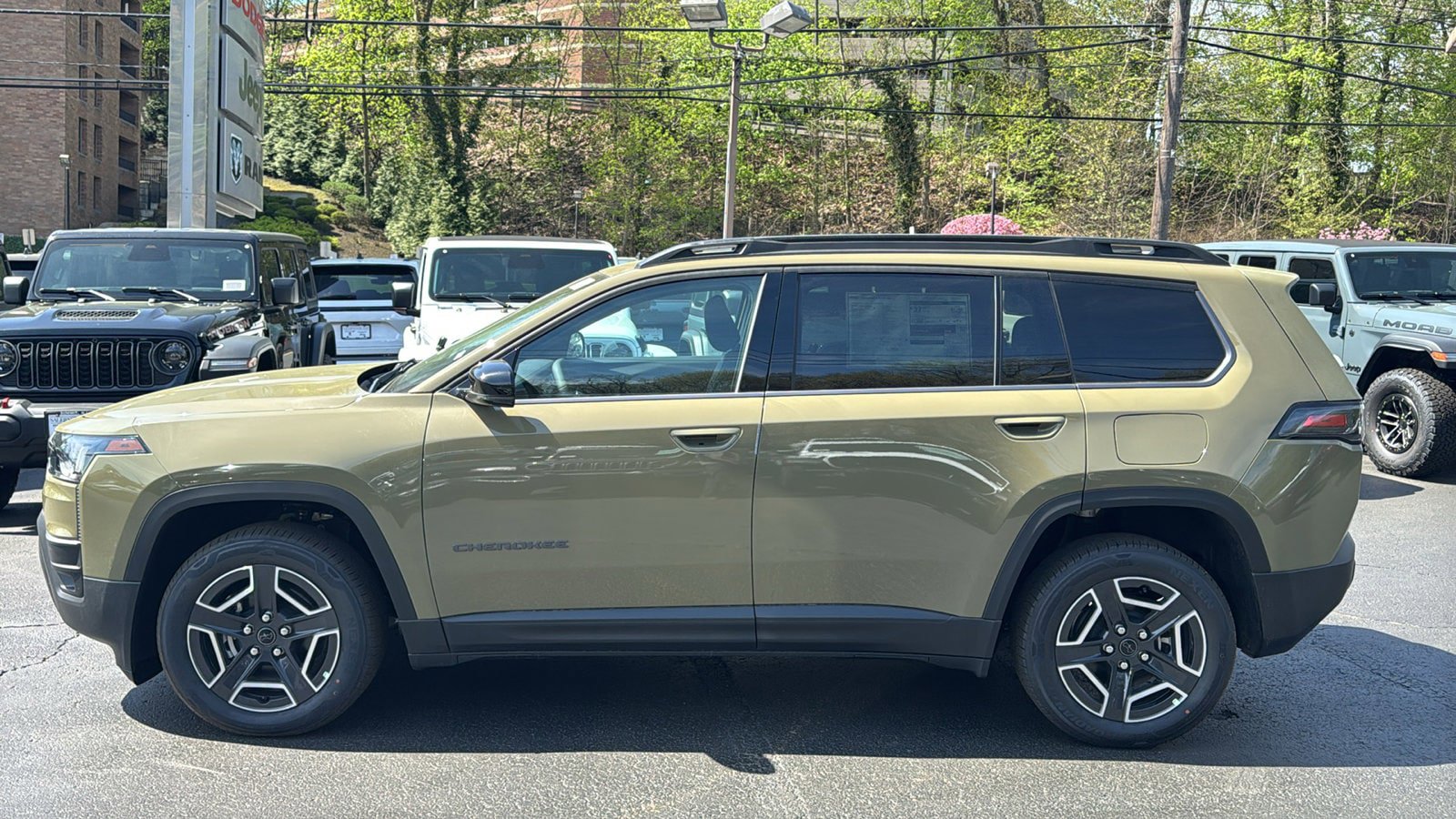 New 2026 Jeep Cherokee Limited AWD/4WD image 3