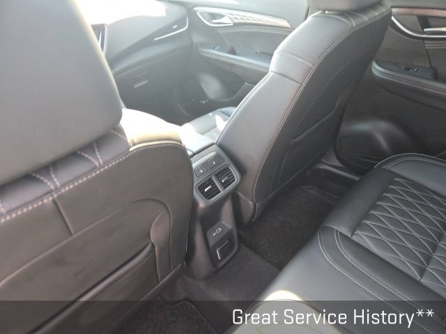 Used 2023 Buick Envision Avenir AWD/4WD image 14