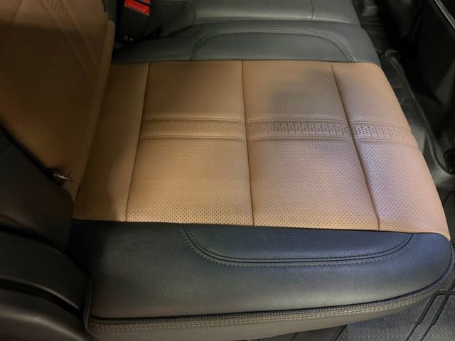 Used 2023 Chevrolet Silverado 1500 High Country w/ Technology Package image 25