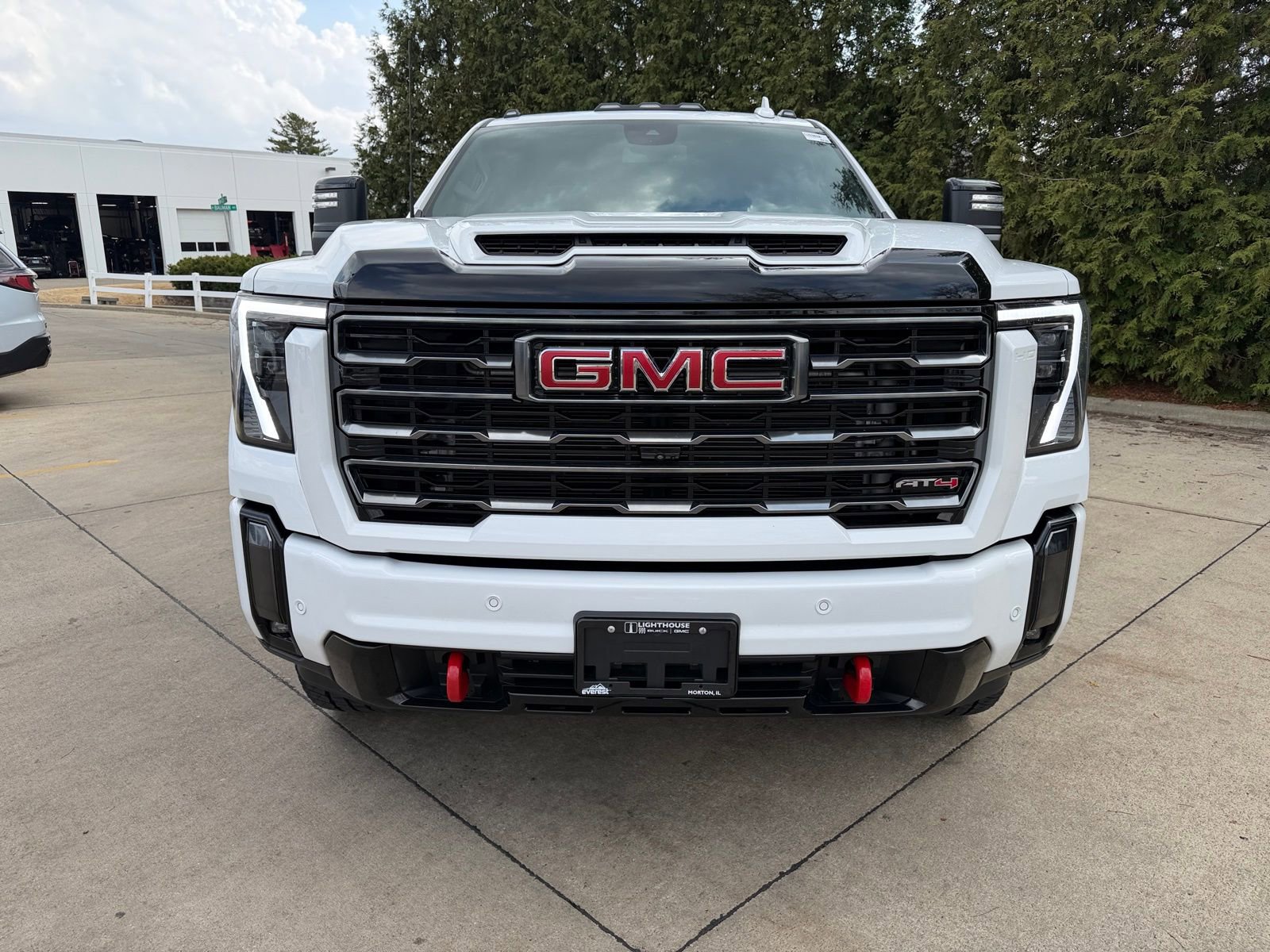 Used 2024 GMC Sierra 2500 AT4 w/ AT4 Preferred Package image 6