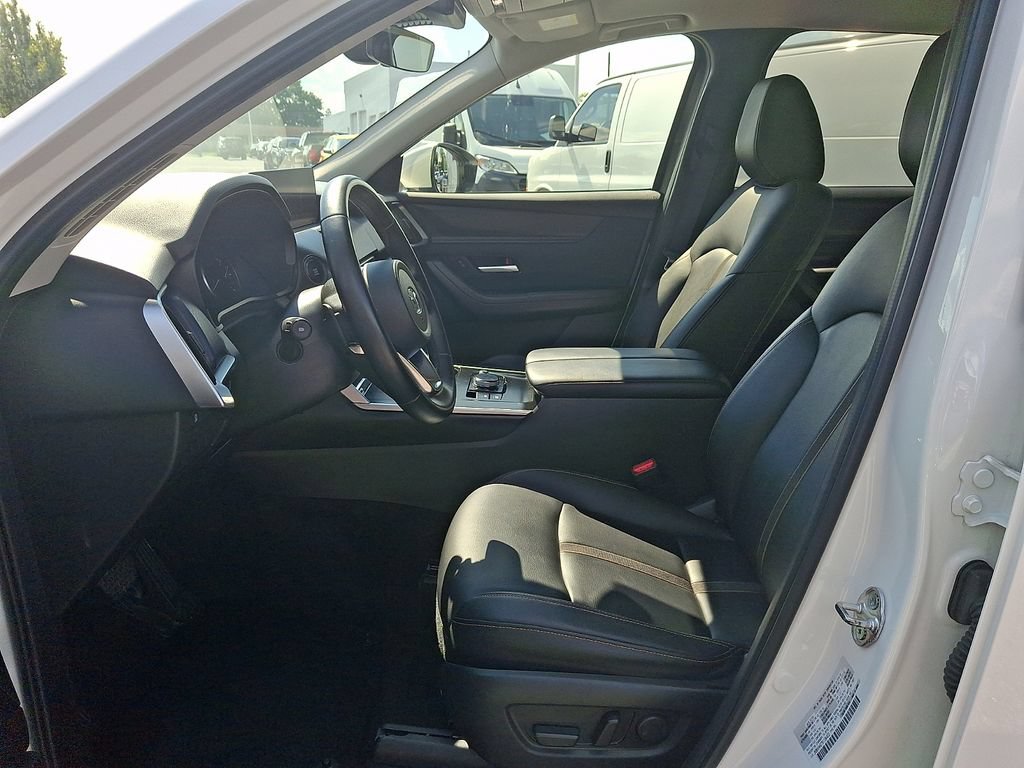 Used 2025 MAZDA CX-90 3.3 Turbo w/ Select Package AWD/4WD image 17
