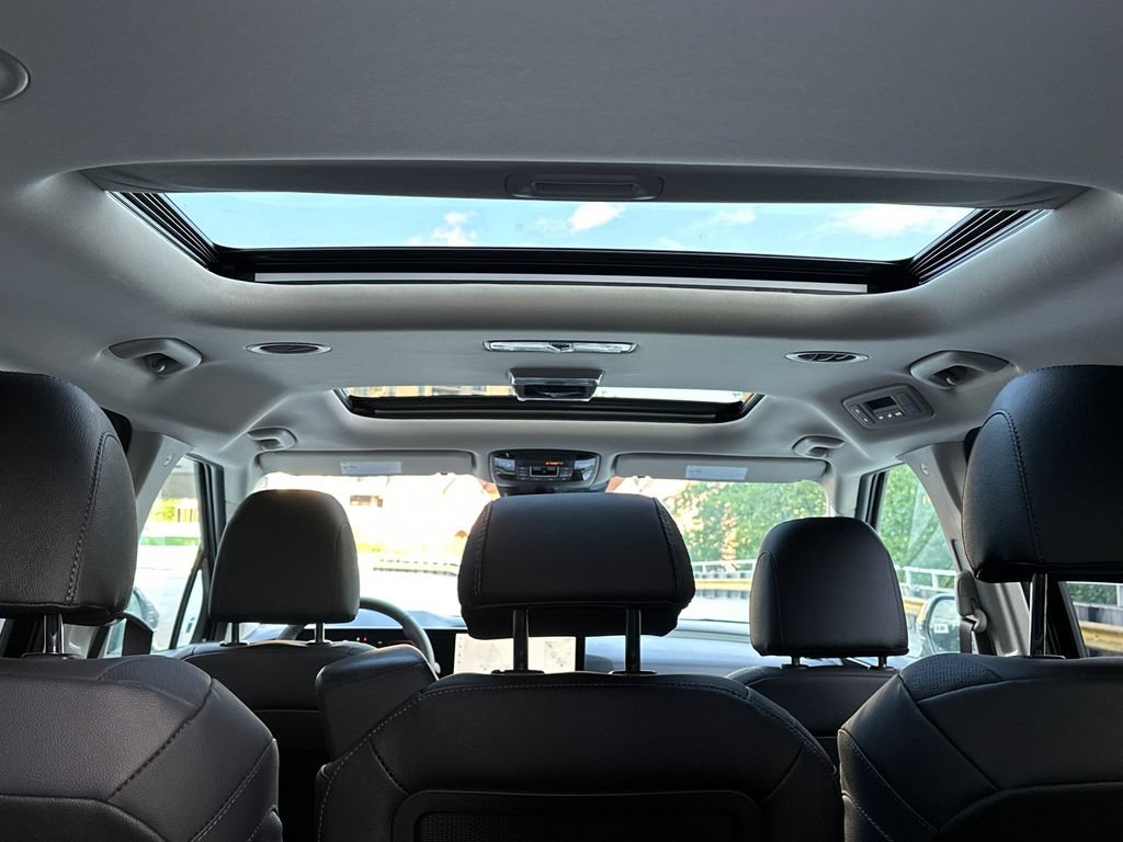 New 2026 Kia Carnival SX Prestige FWD image 8