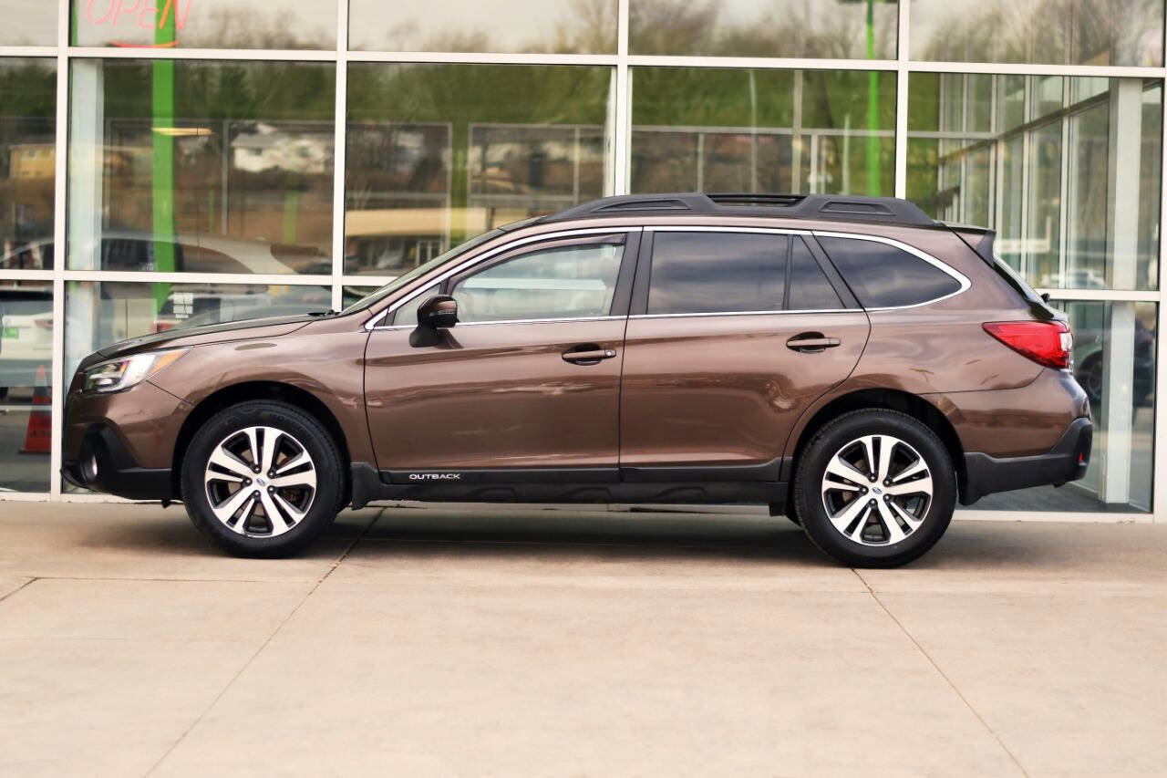 Used 2019 Subaru Outback 2.5i Limited w/ Popular Package #2 image 4