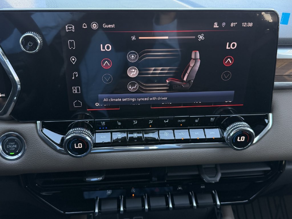 New 2026 GMC Canyon Denali AWD/4WD image 16