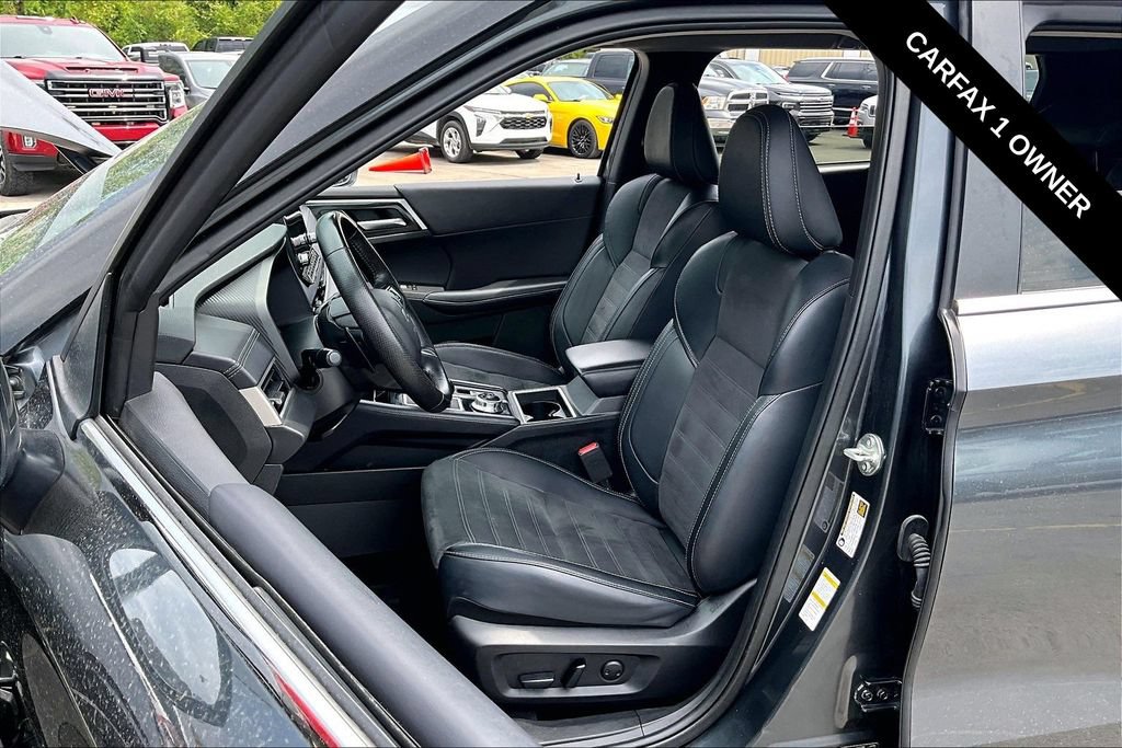 Used 2024 Mitsubishi Outlander SE FWD image 21