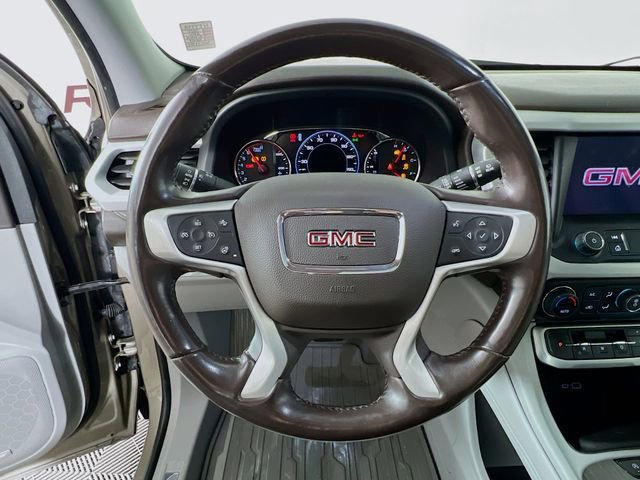 Used 2022 GMC Acadia SLT w/ Technology Package AWD/4WD image 12