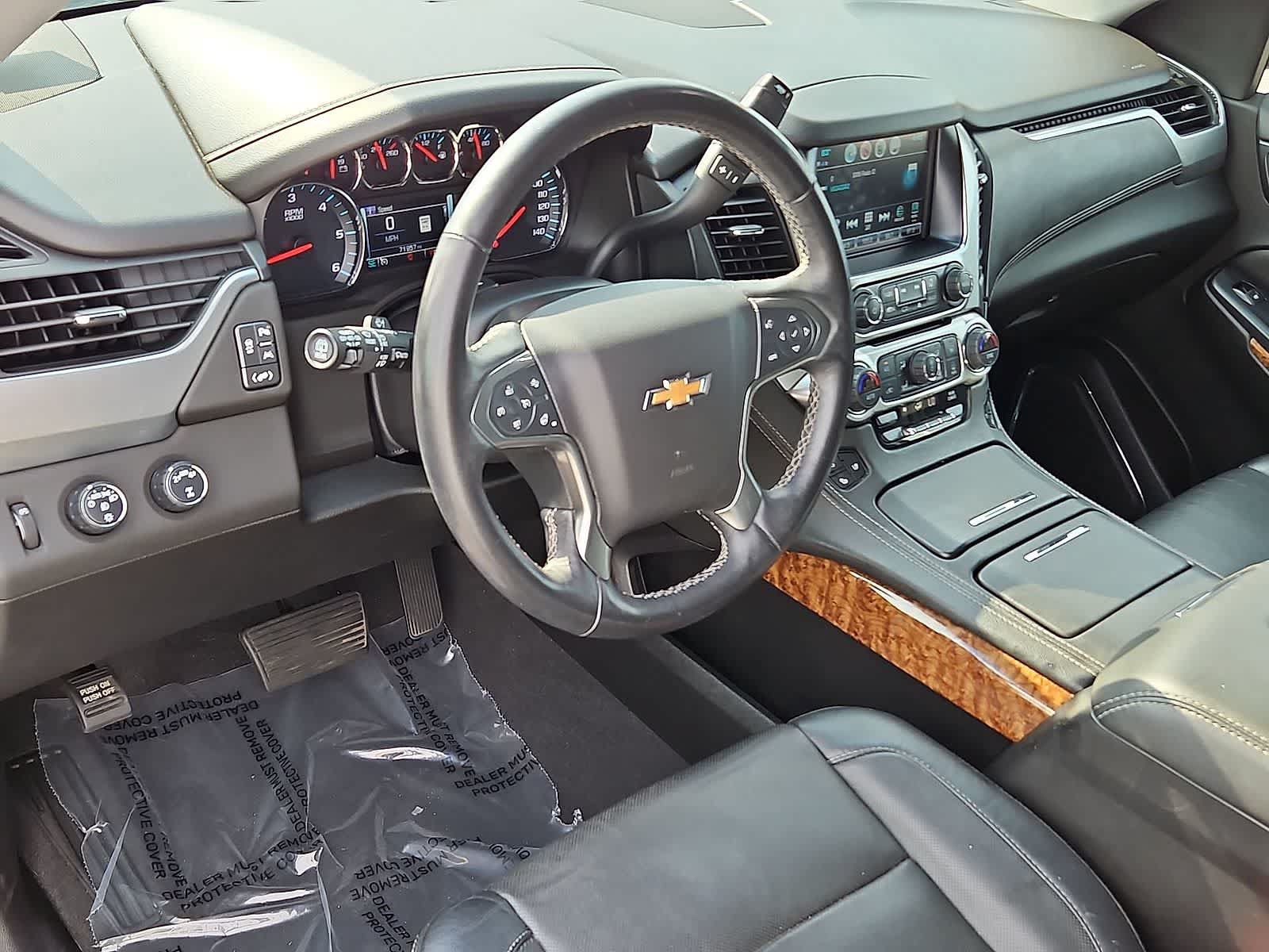Certified 2019 Chevrolet Tahoe Premier AWD/4WD image 16