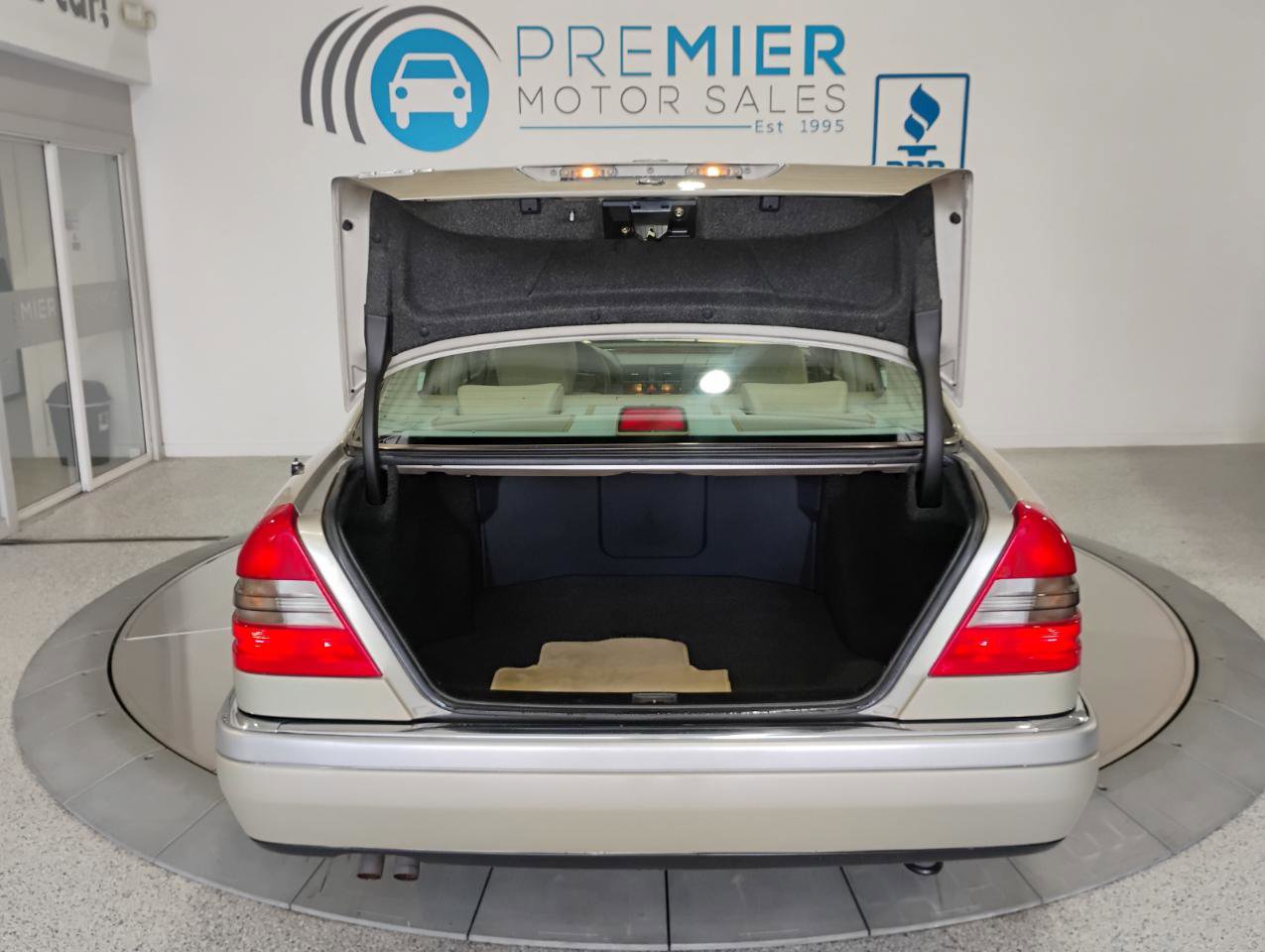 Used 1996 Mercedes-Benz C 280 Sedan image 7