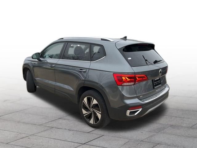 Used 2024 Volkswagen Taos SE image 4
