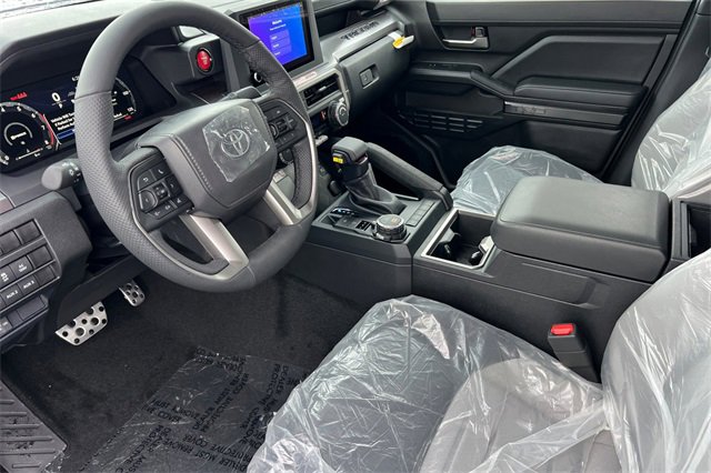 Used 2025 Toyota Tacoma TRD Sport image 7
