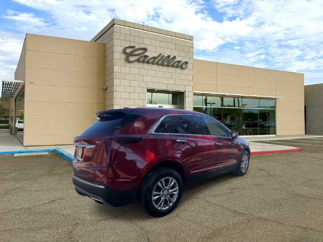 Used 2020 Cadillac XT5 Premium Luxury FWD image 8