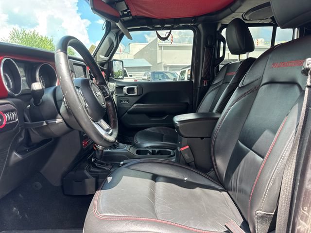 Used 2018 Jeep Wrangler Unlimited Rubicon w/ Dual Top Group AWD/4WD image 13