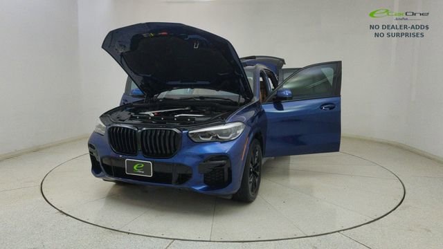 Used 2023 BMW X5 xDrive40i w/ M Sport Package AWD/4WD image 72