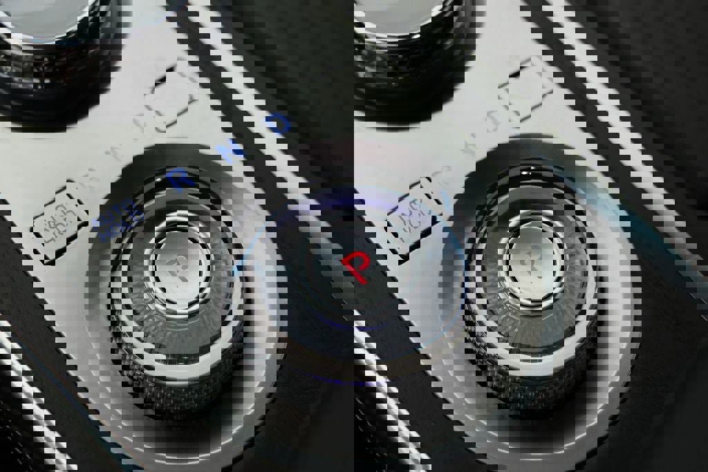 Used 2024 Genesis GV80 2.5T image 21