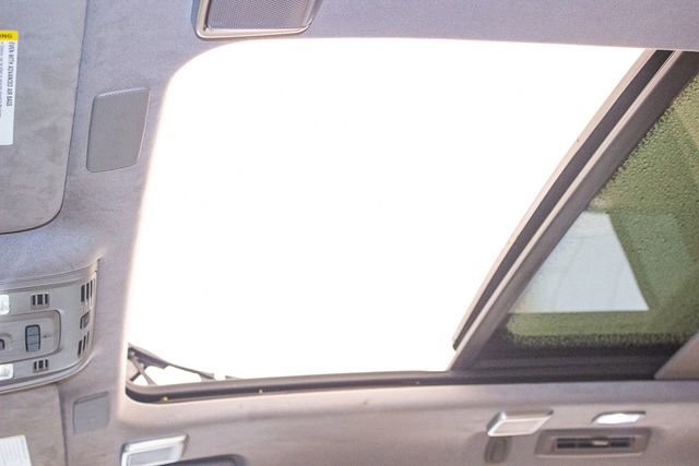 Used 2023 Cadillac Escalade ESV Premium Luxury Platinum w/ LPO, Radiant Package image 22