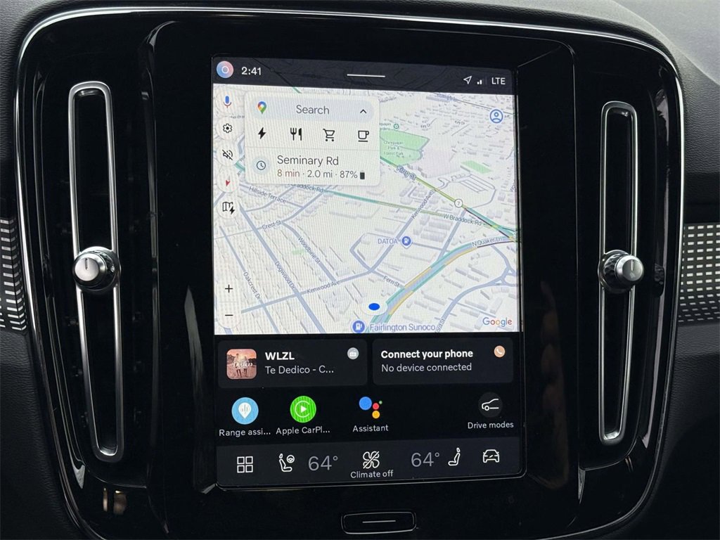 Used 2022 Volvo XC40 P8 Recharge Ultimate image 6