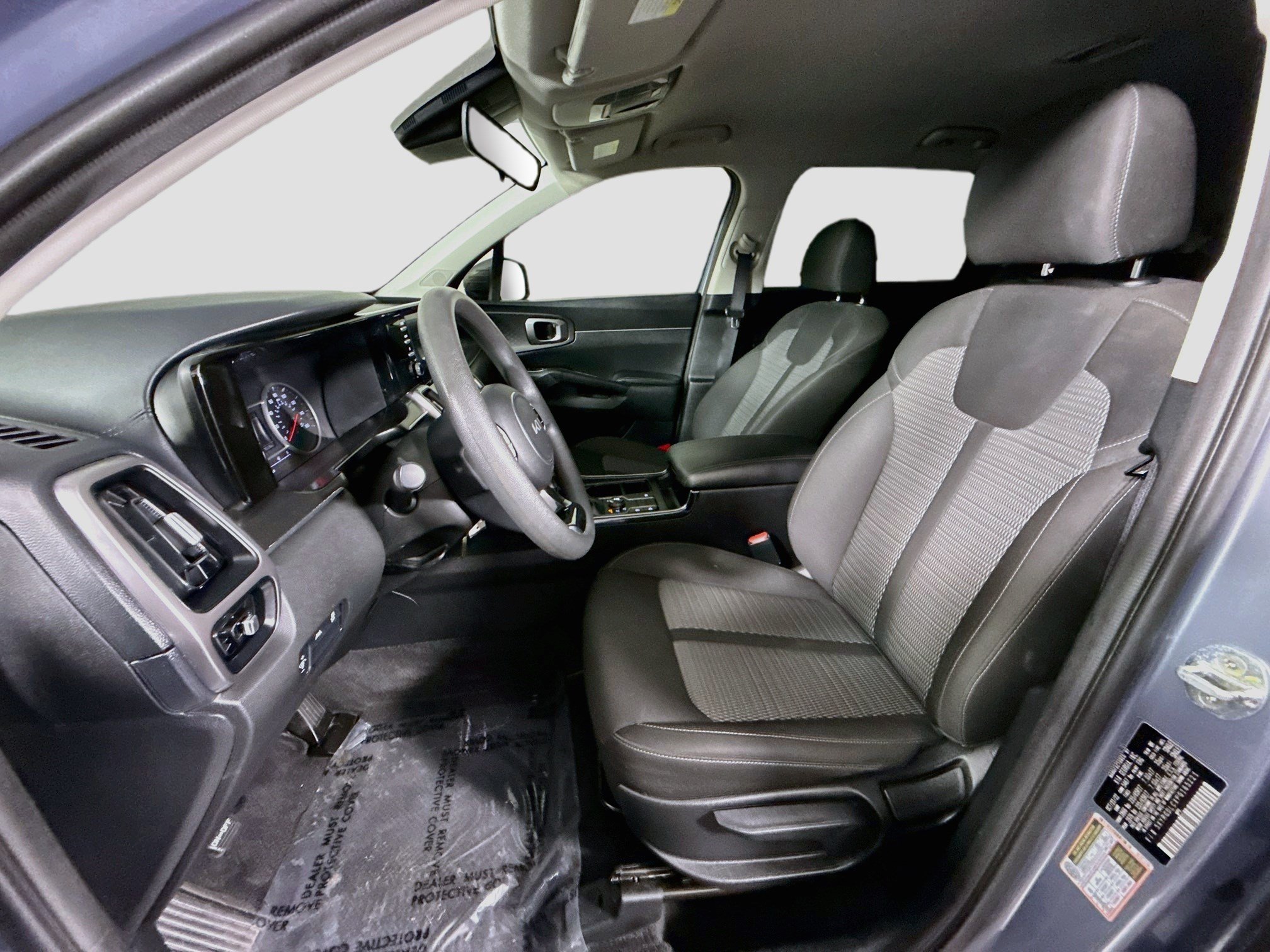 Used 2023 Kia Sorento LX AWD/4WD image 21
