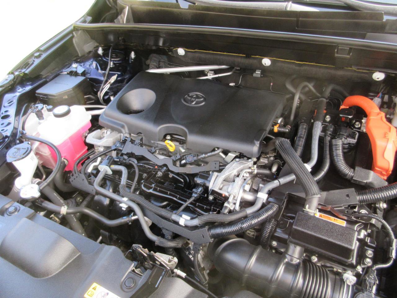 Used 2021 Toyota Venza LE w/ Carpet Mat Package (TMS) AWD/4WD image 40