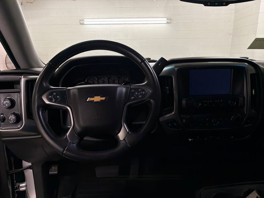 Used 2018 Chevrolet Silverado 1500 LT w/ All Star Edition image 15