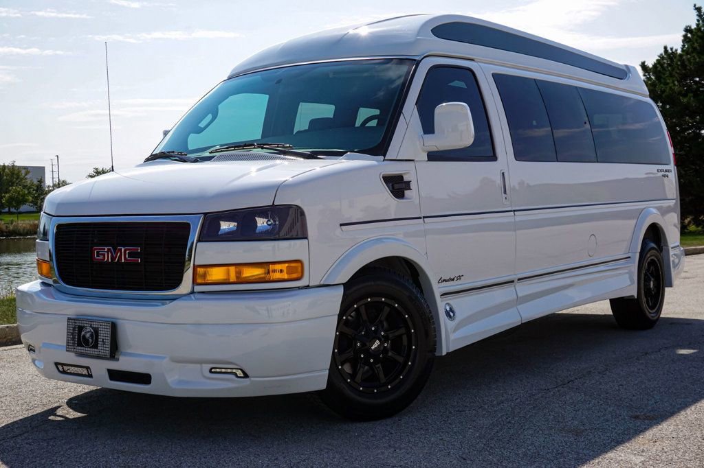Used 2023 GMC Savana 2500 Extended image 99