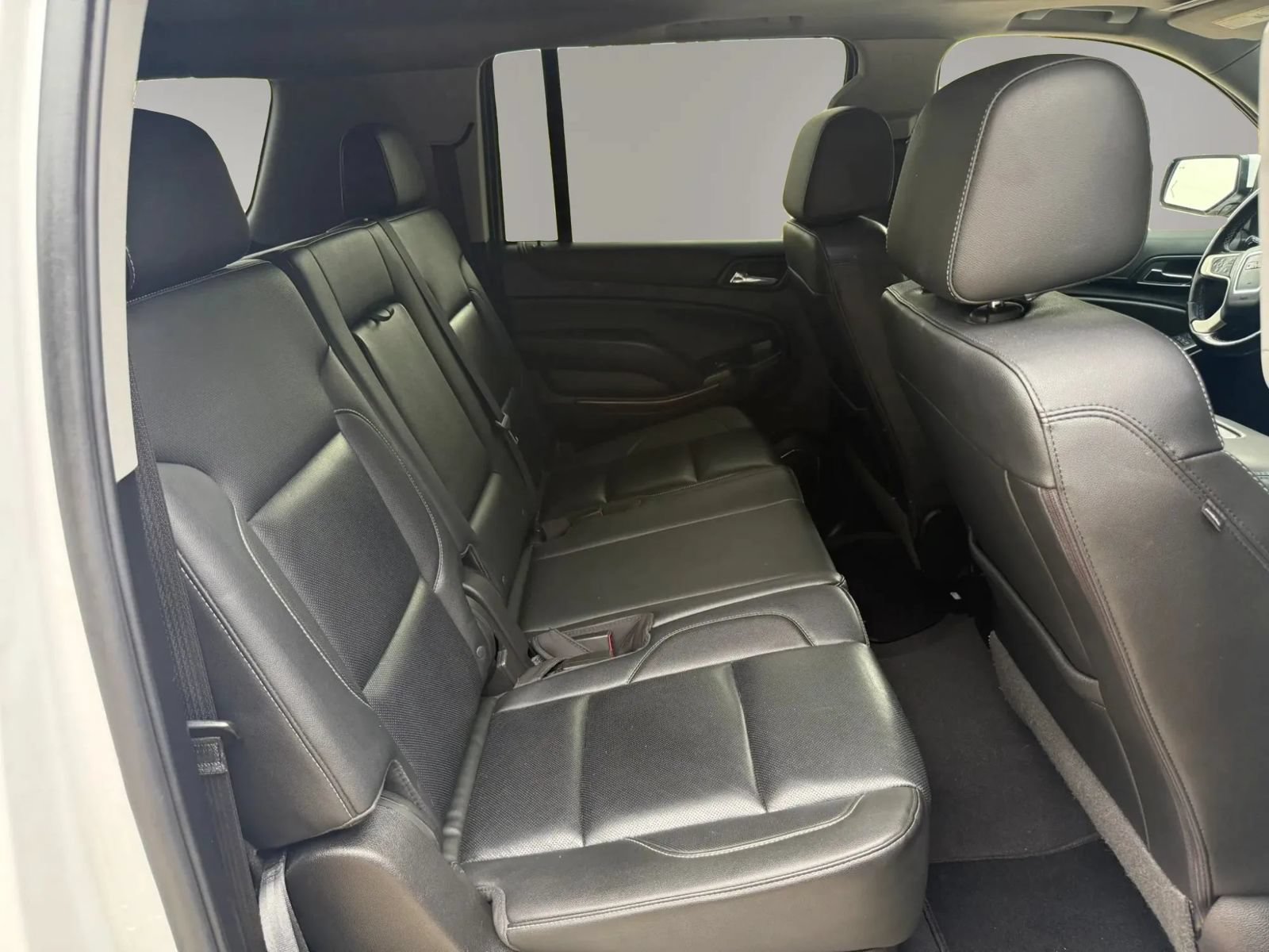 Used 2019 GMC Yukon XL SLT w/ Open Road Package RWD image 18