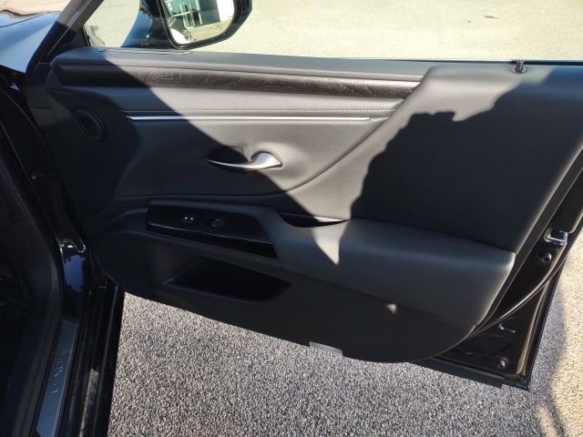 Used 2024 Lexus ES 350 w/ Premium Package image 22
