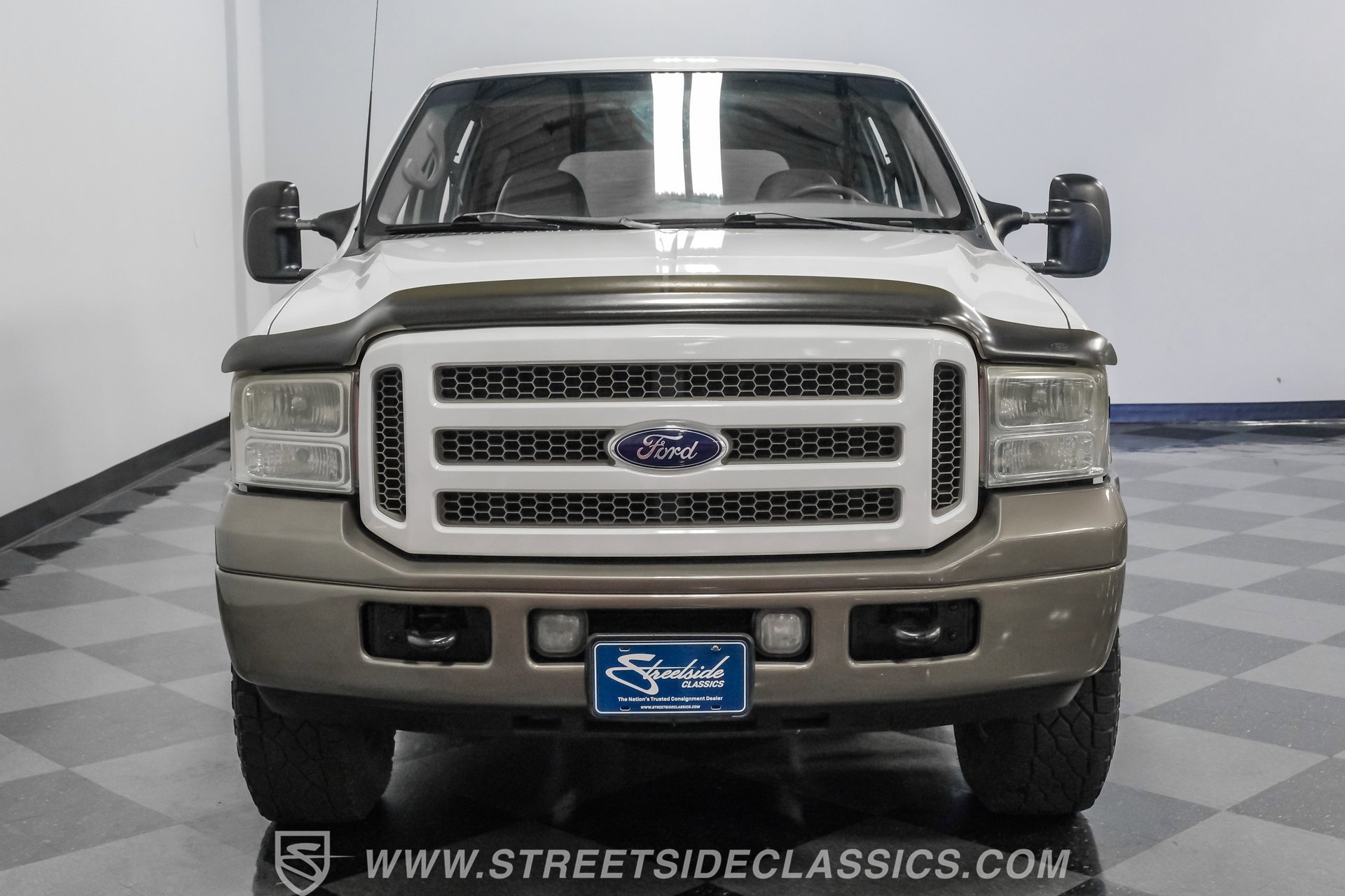 Used 2000 Ford Excursion Limited AWD/4WD image 16
