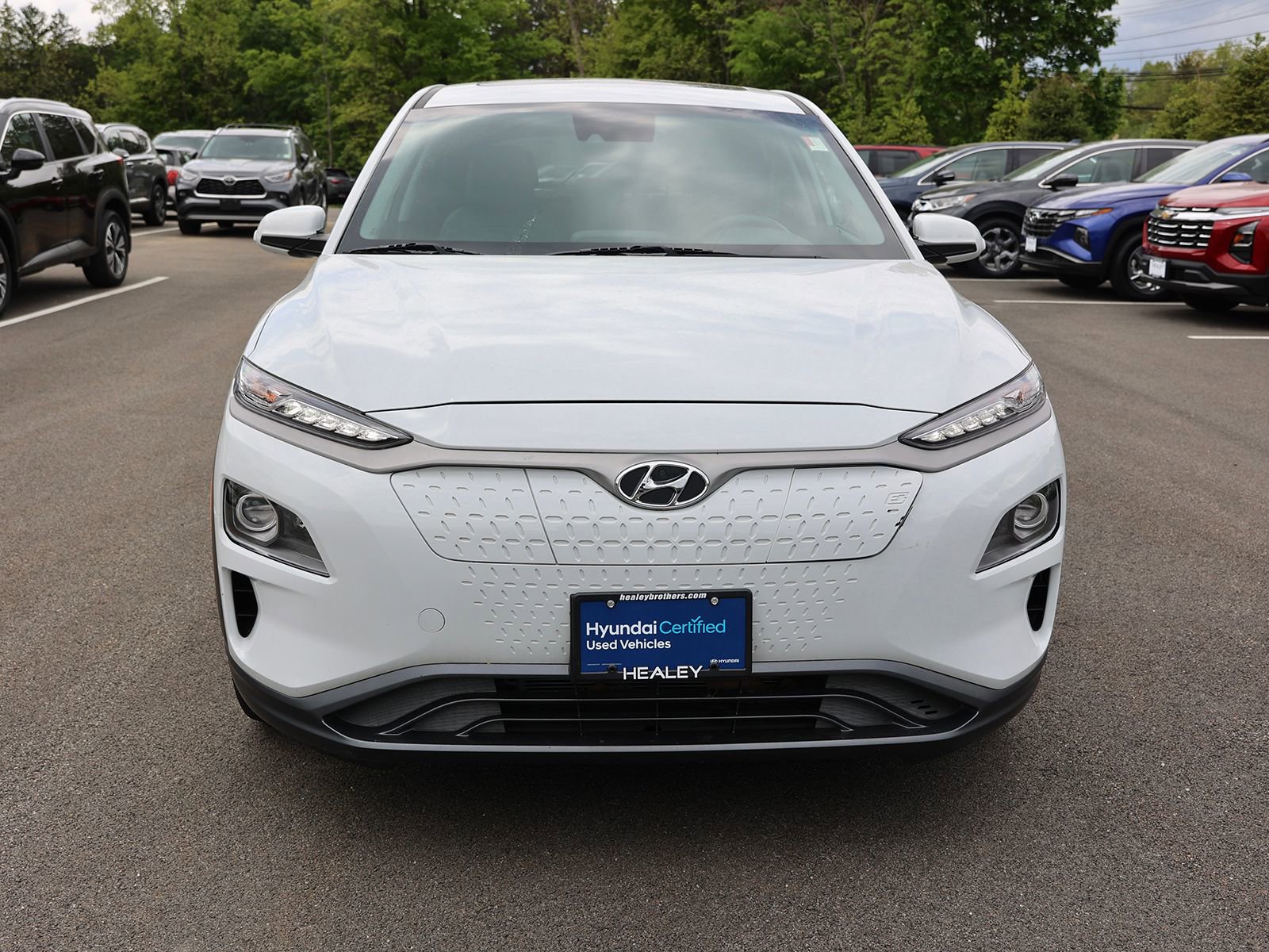 Certified 2021 Hyundai Kona Limited FWD image 2