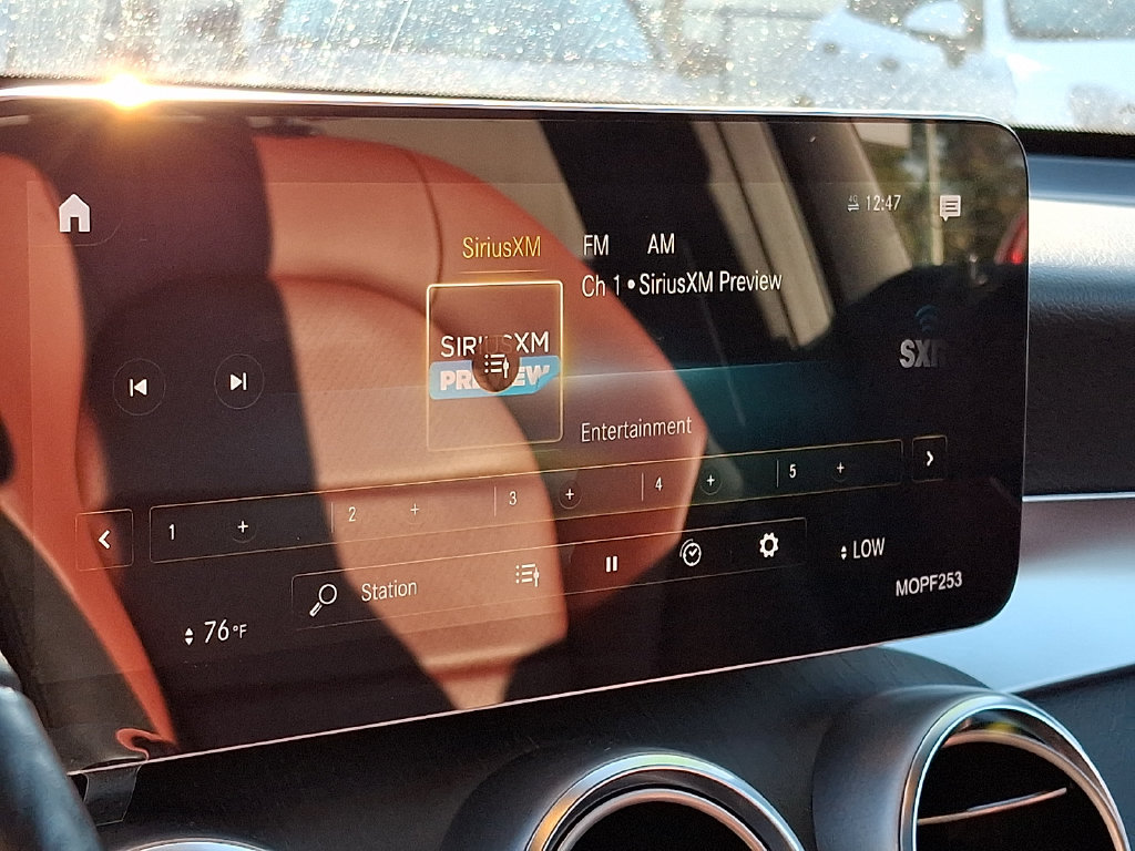 Used 2020 Mercedes-Benz GLC 300 4MATIC image 16