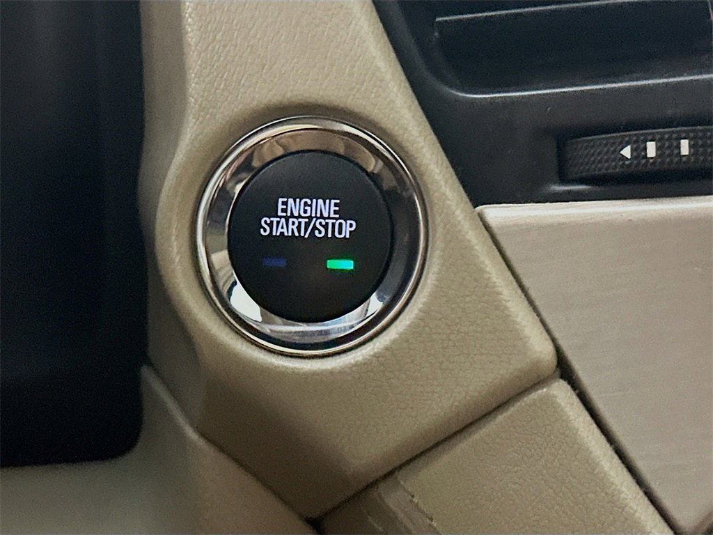 Used 2017 GMC Yukon Denali w/ Open Road Package image 28