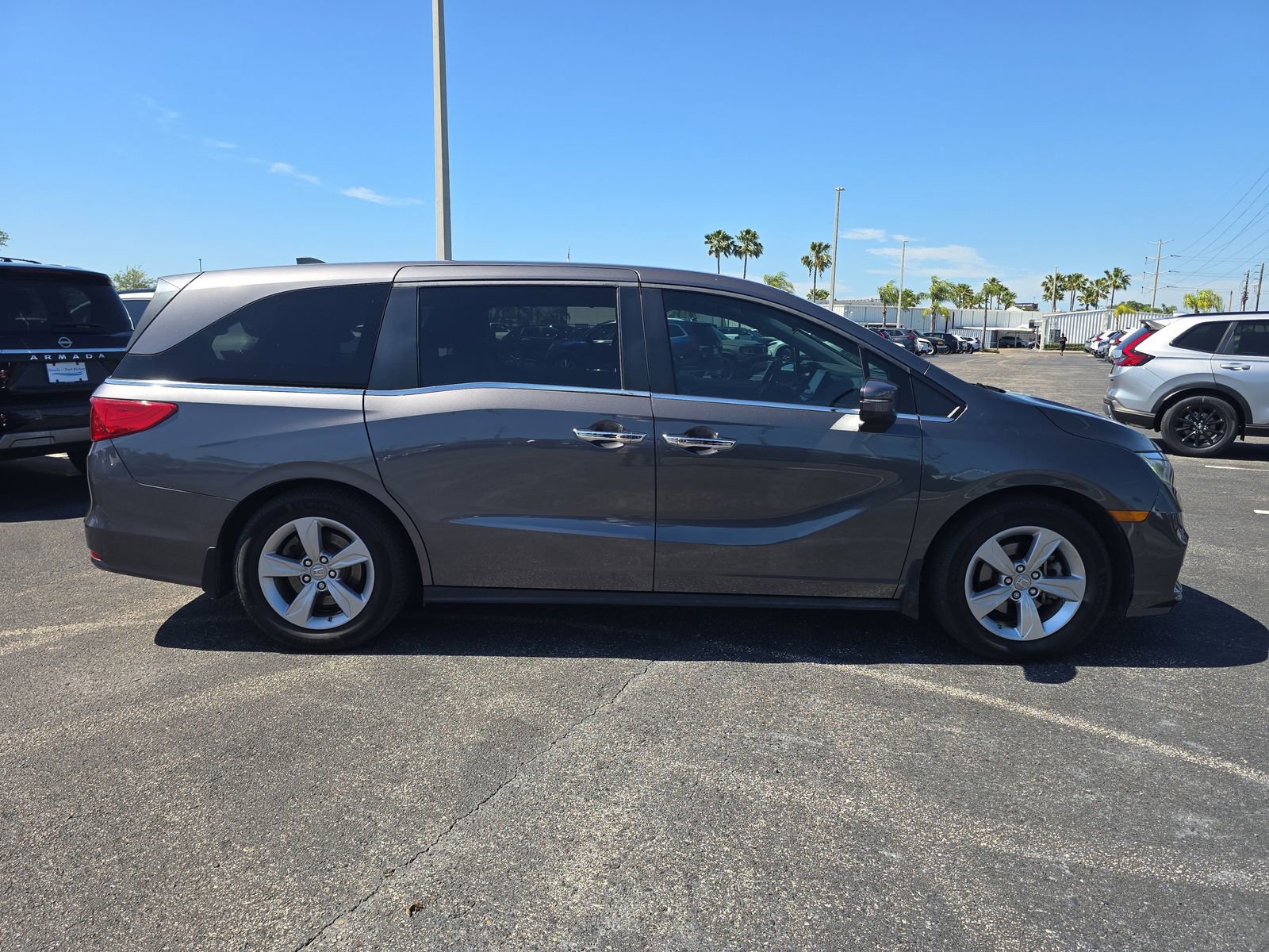 Used 2020 Honda Odyssey EX image 3