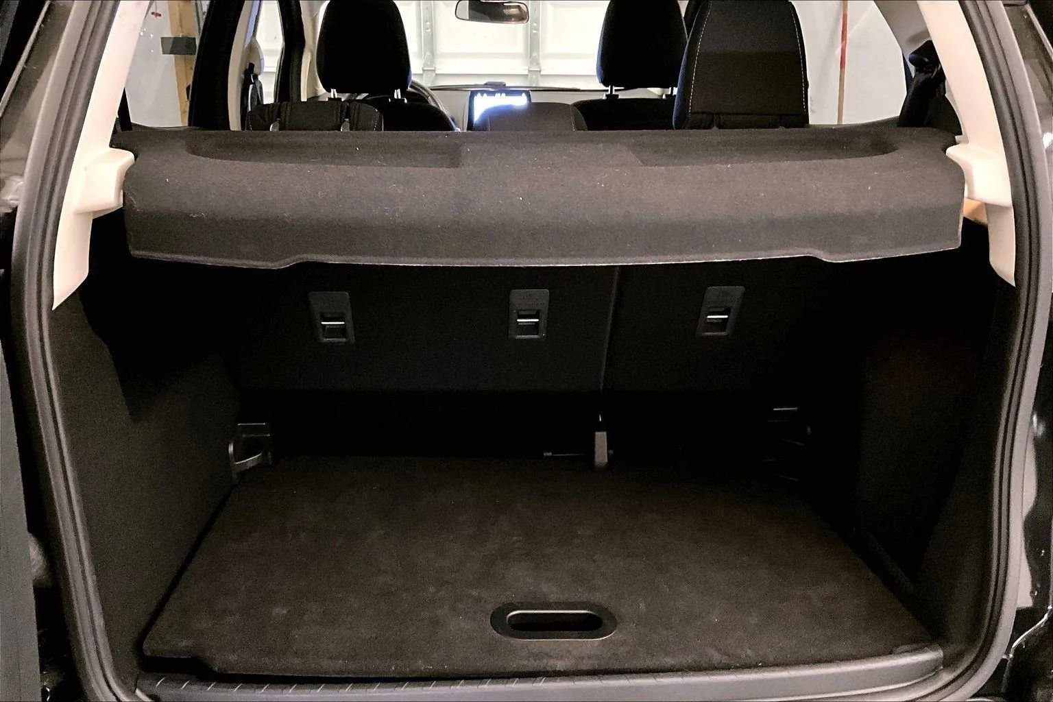 Used 2019 Ford EcoSport SE w/ SE Convenience Package image 33