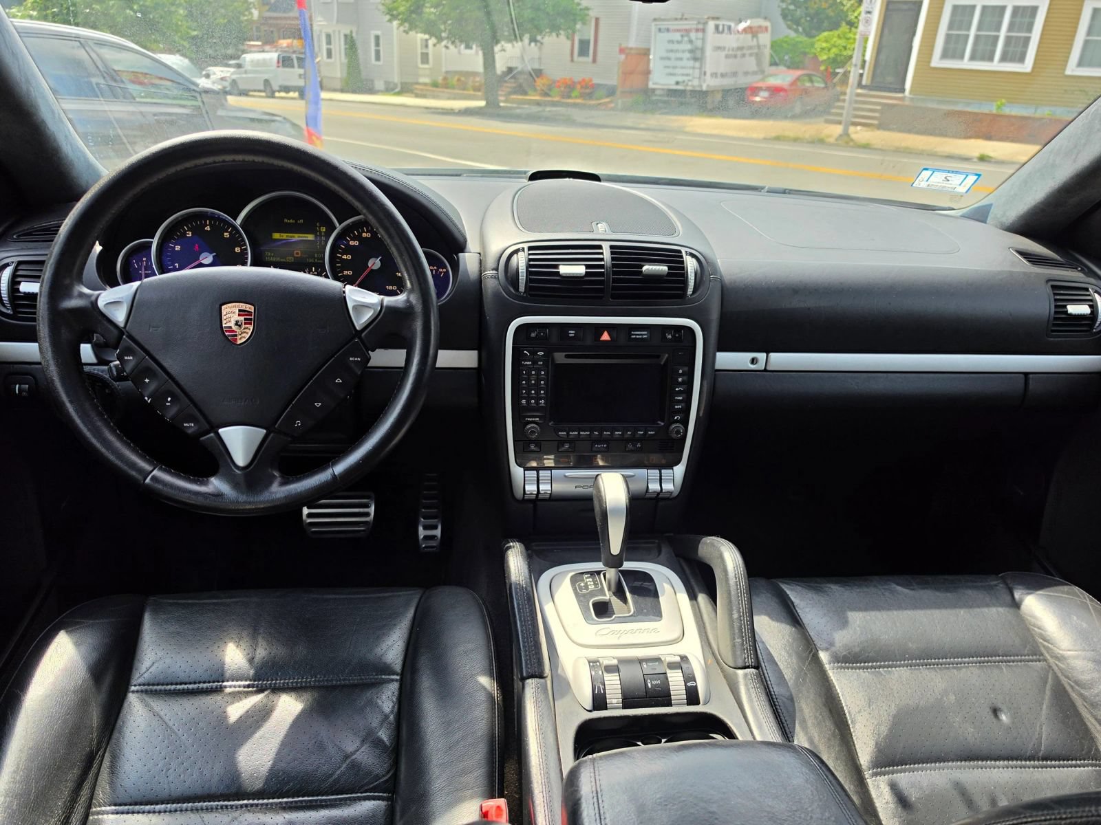 Used 2006 Porsche Cayenne Turbo AWD/4WD image 12