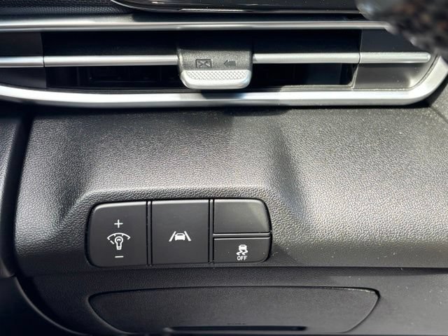 Used 2023 Hyundai Elantra SEL w/ Convenience Package FWD image 32