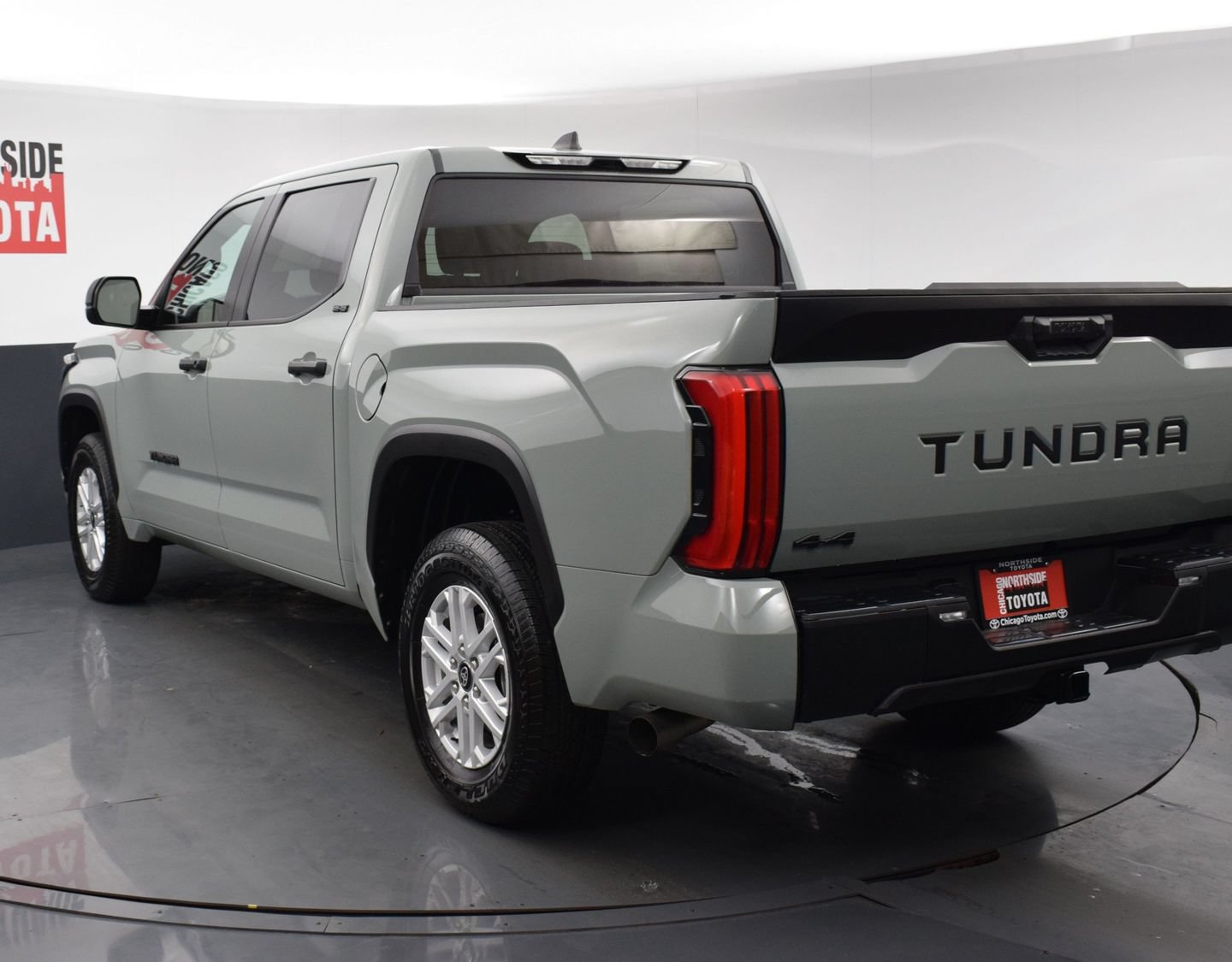 Used 2026 Toyota Tundra SR5 AWD/4WD image 3