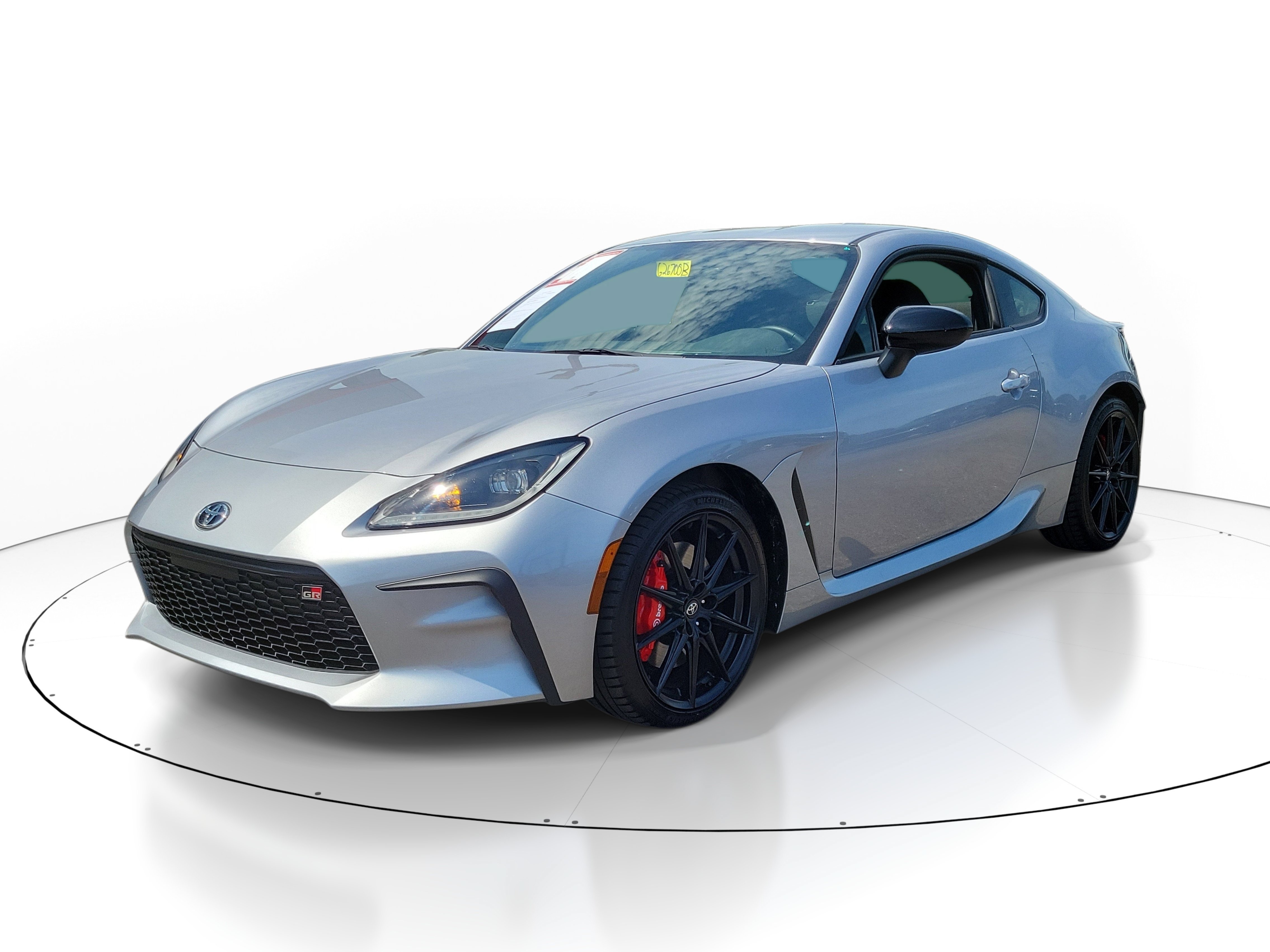 Used 2025 Toyota GR86 w/ Performance Package RWD image 2