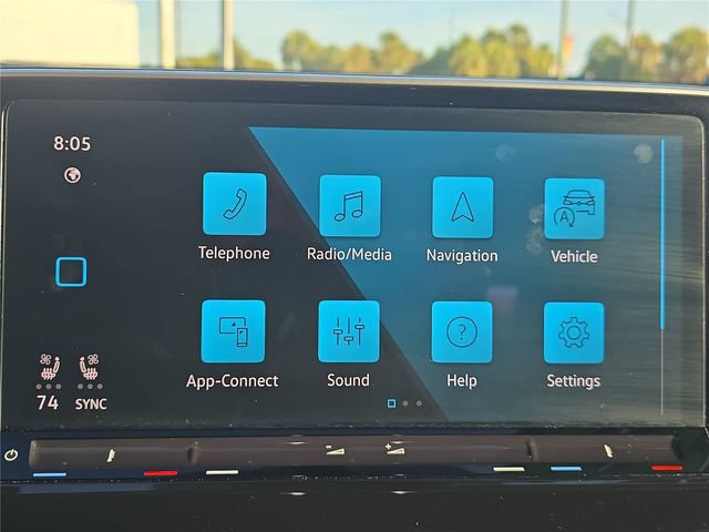 Used 2025 Volkswagen Atlas SE FWD image 16