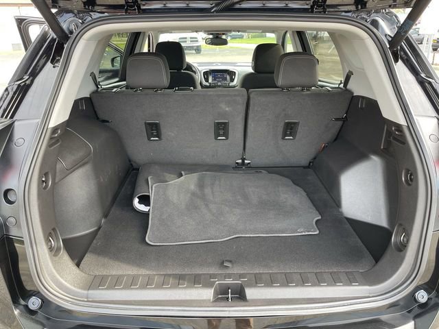 Used 2023 GMC Terrain SLE w/ Driver Convenience Package FWD image 22