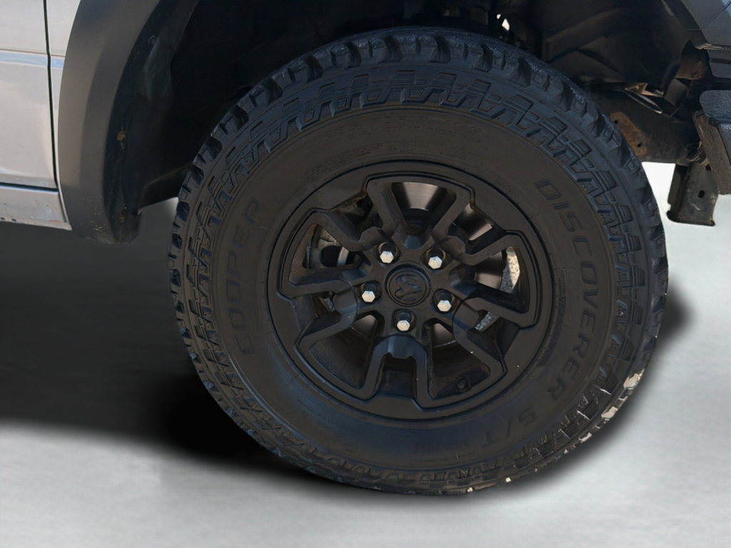 Used 2022 RAM 1500 Warlock AWD/4WD image 9