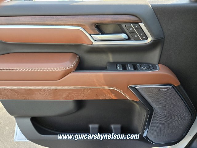 New 2026 GMC Sierra 3500 Denali Ultimate w/ LPO, Black Badging Package AWD/4WD image 15
