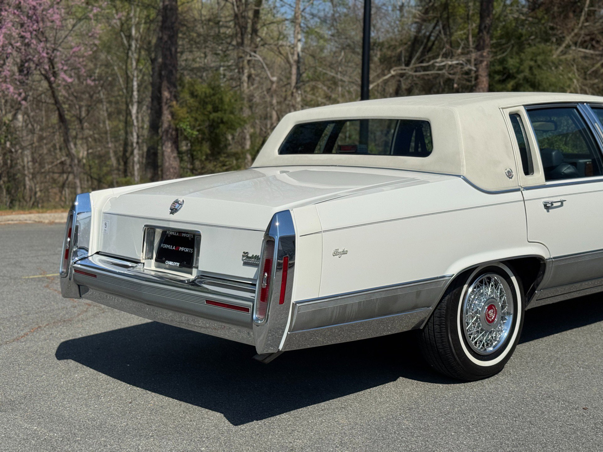 Used 1991 Cadillac Brougham image 22